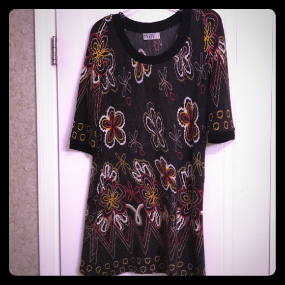 Dress/tunic - Picture 1 of 1